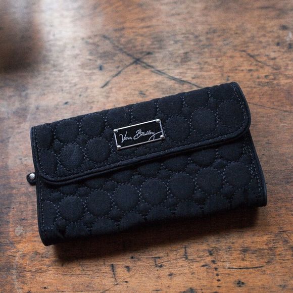 Vera Bradley Handbags - Vera Bradley Black Magnetic Closure Wallet